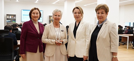 Head of the International Council on Archives visits the Archive of the President of the Republic of Kazakhstan фото галереи 5